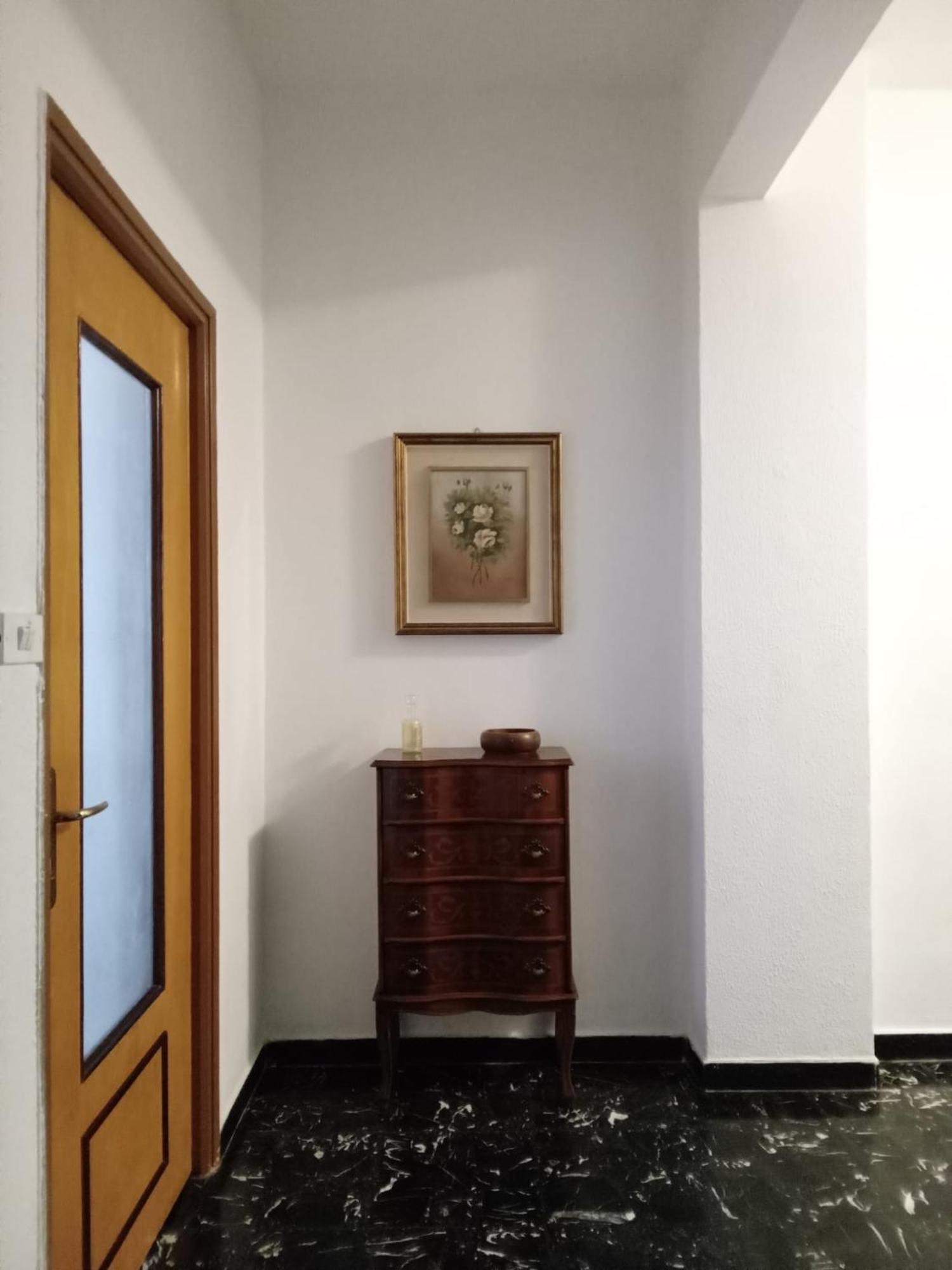 Homebetty Vado Ligure Exteriér fotografie
