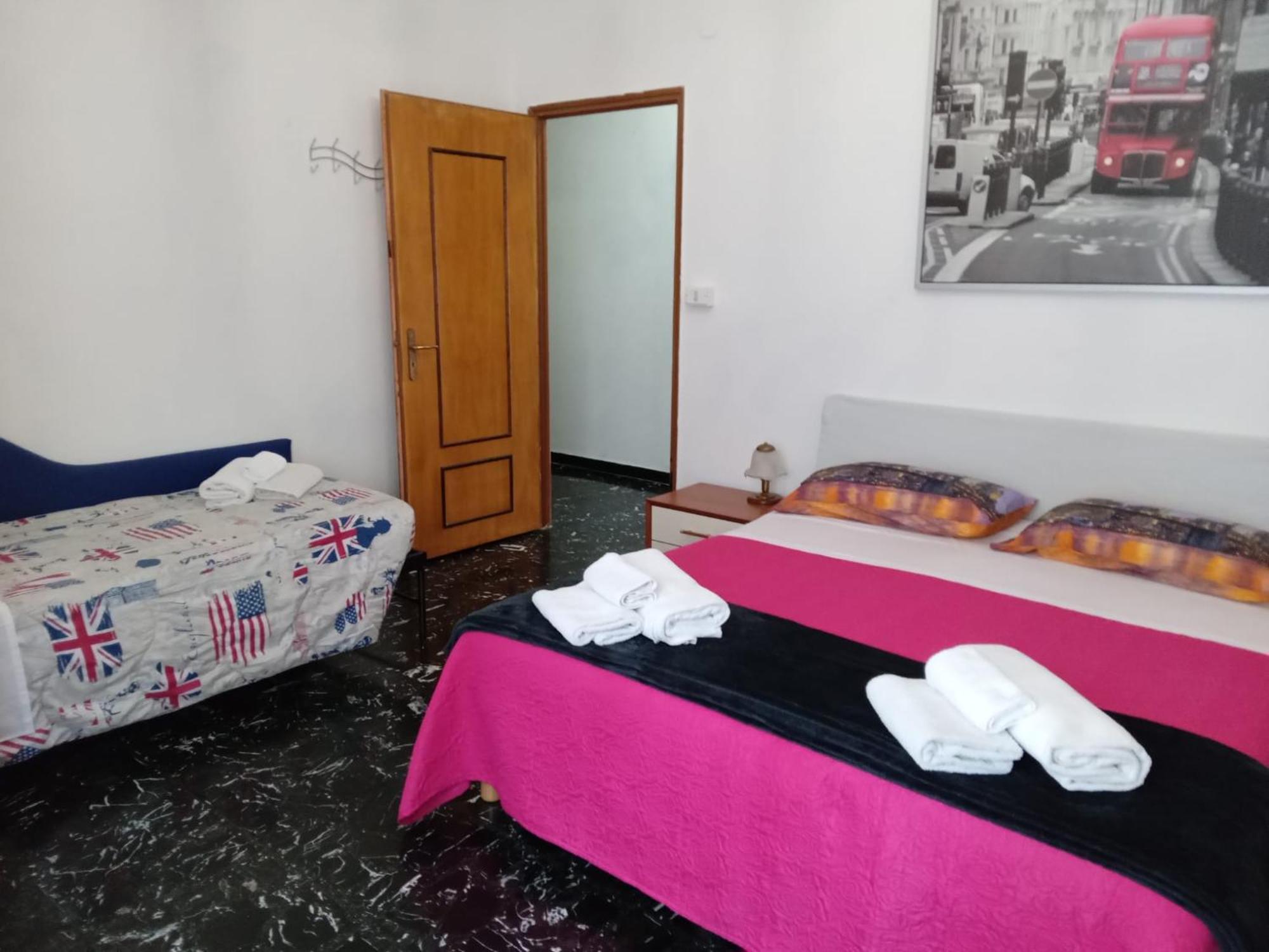 Homebetty Vado Ligure Exteriér fotografie