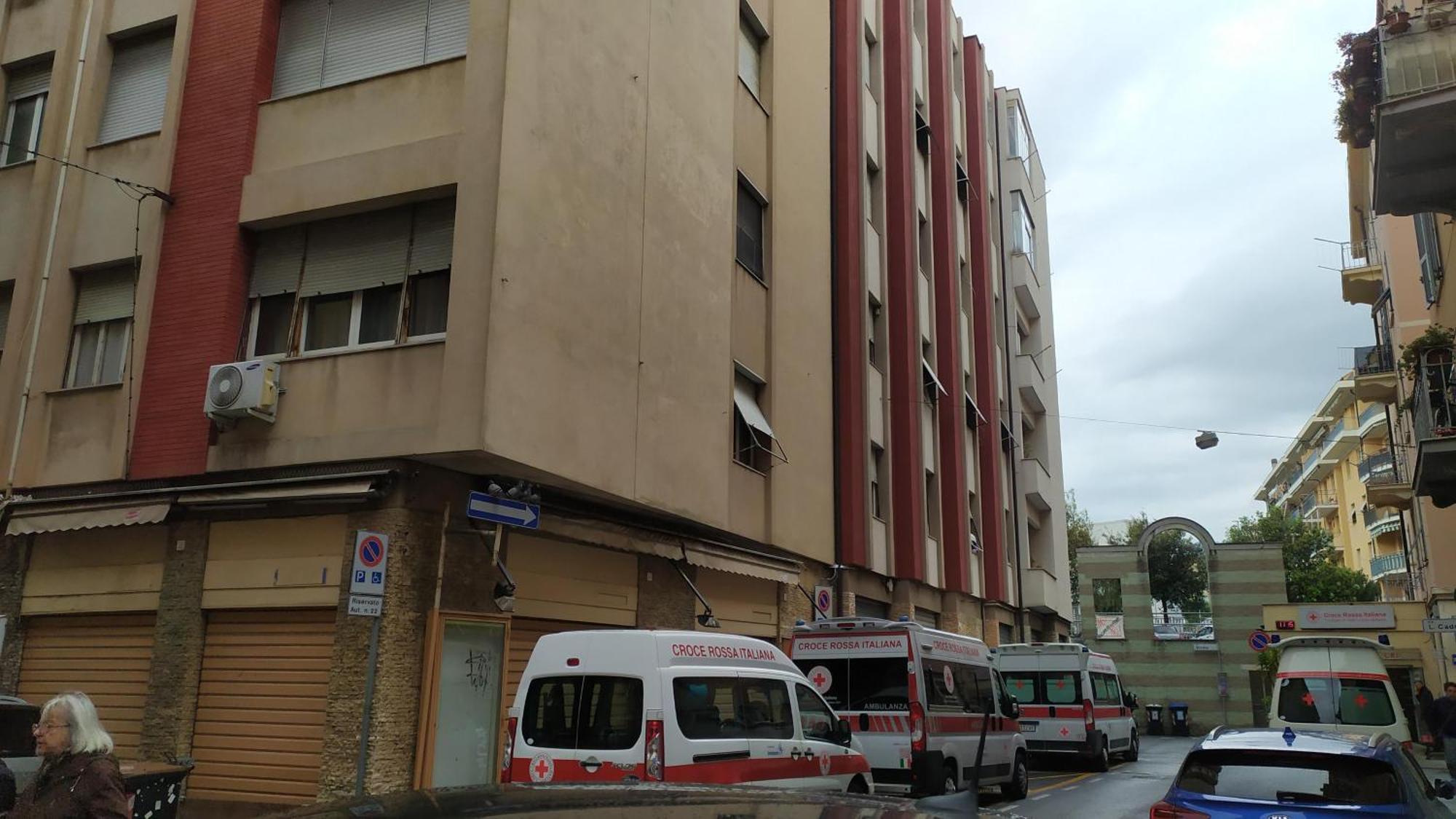 Homebetty Vado Ligure Exteriér fotografie